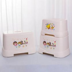 四季方凳（?。?/></a></div>
<div   id=